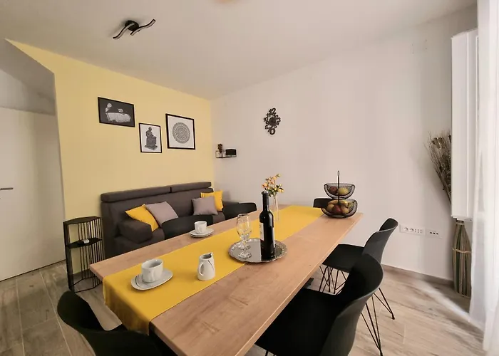 Vacation Bujas Vikendica